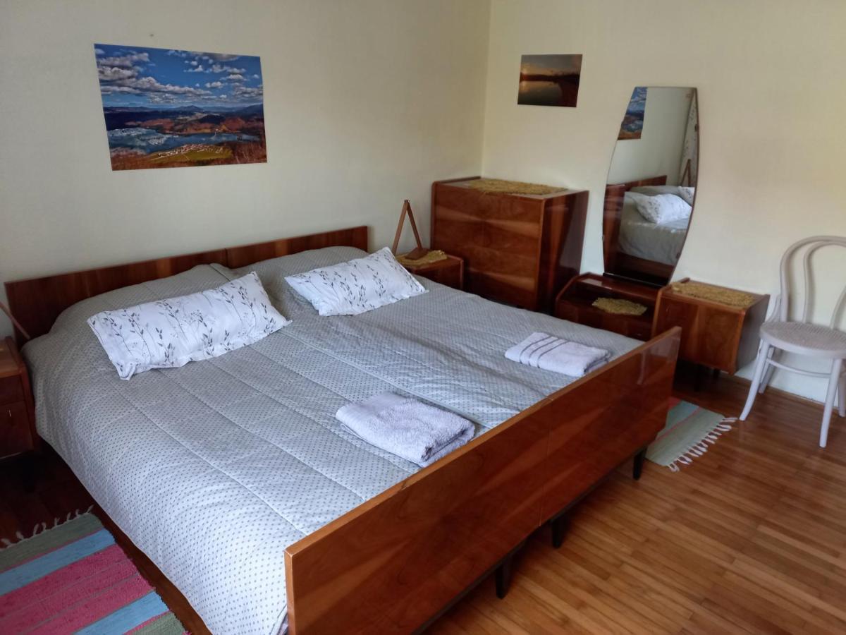 Rooms Apartma Cerknica ภายนอก รูปภาพ